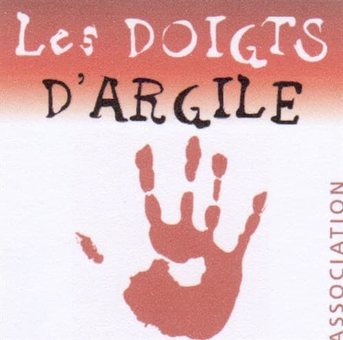 Atelier LES DOIGTS D ARGILE à DOMBLANS