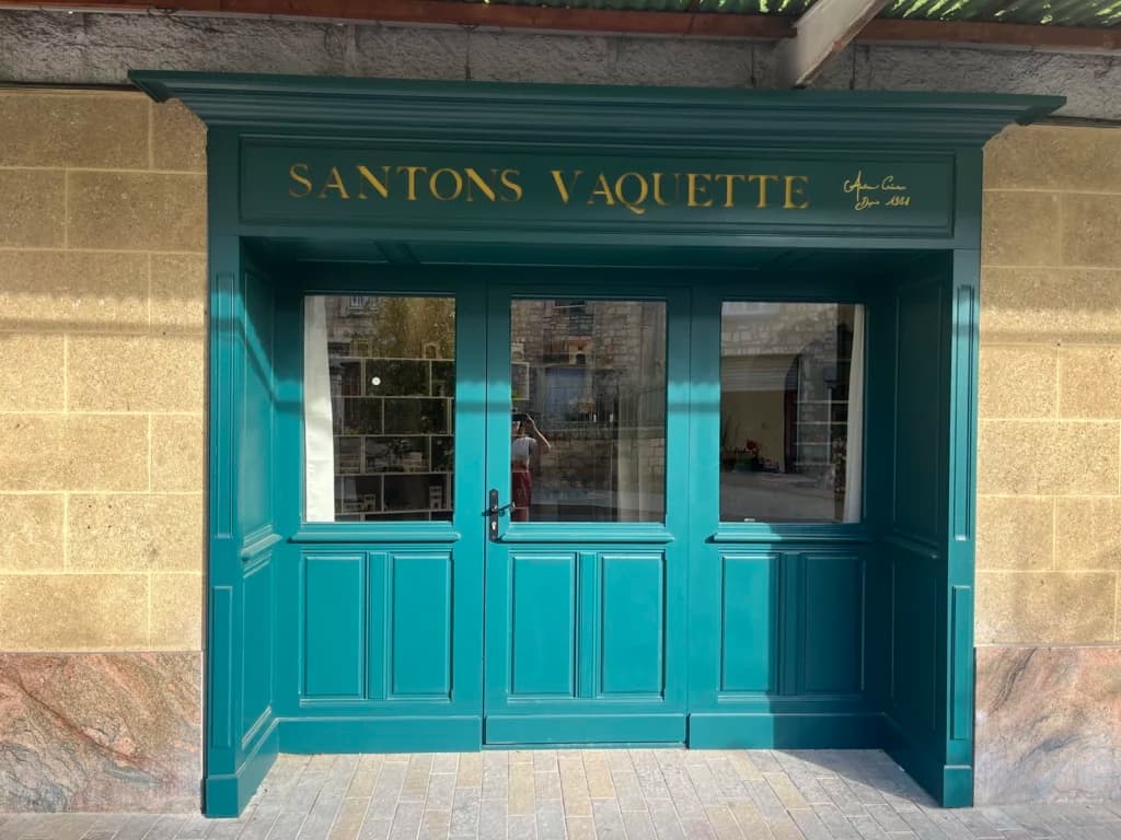 Atelier SANTONS VAQUETTE à SAINT-GILLES