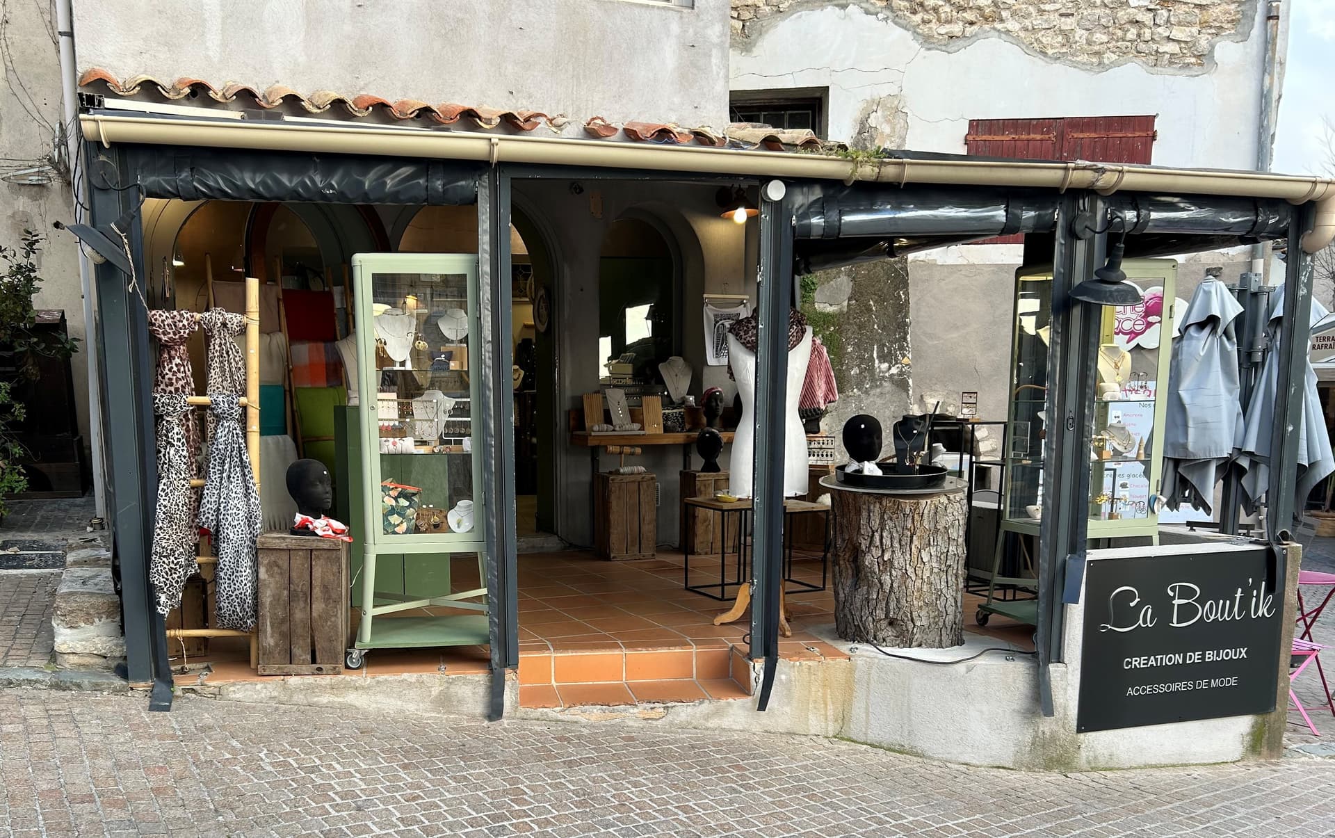 Atelier LA BOUT'IK à LE CASTELLET