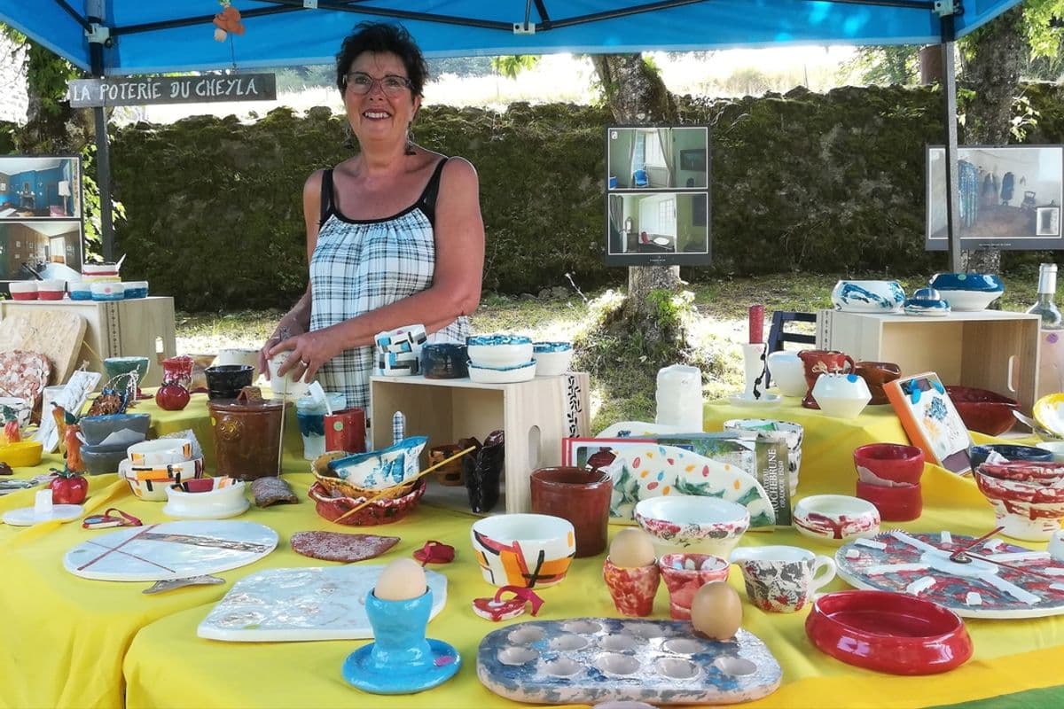Atelier LA POTERIE DU CHEYLA à NEUVEGLISE-SUR-TRUYERE