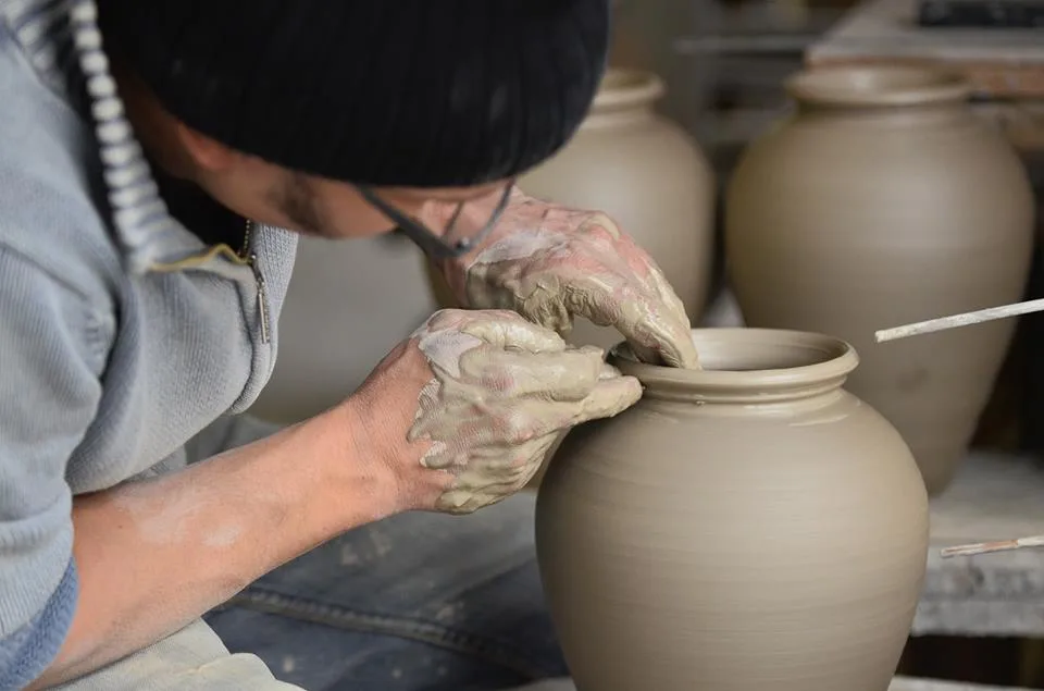 Atelier L'ATELIER DE POTERIE à SAINT-FARGEAU